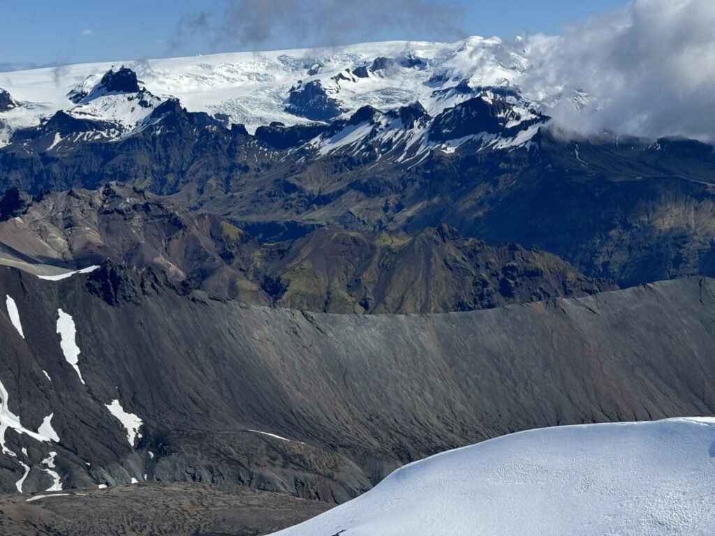 Skaftafellsfjöll mountains with Vatnajökull glacier, Iceland